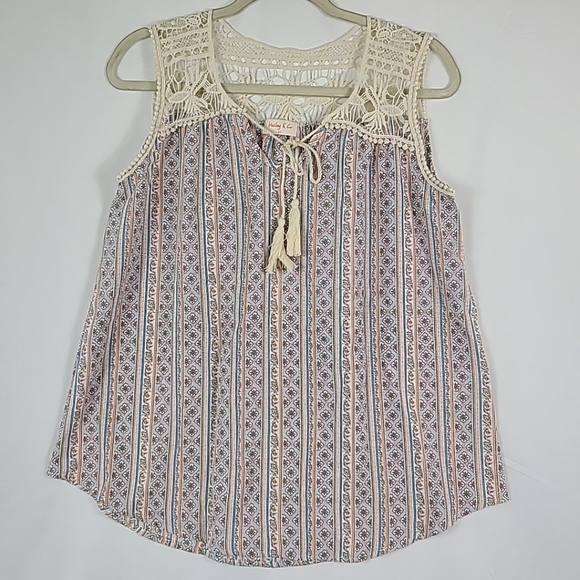 NEW Hailey & Co. Women Set Sail Top Cream Crochet Floral Sleeveless Blouse Sz XS - Picture 1 of 9